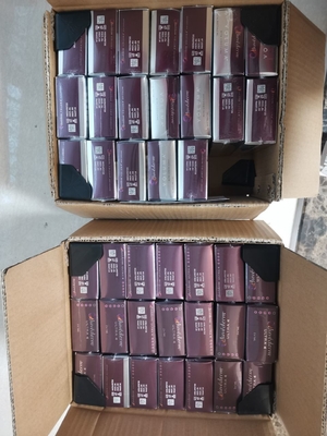 2 ml de preenchimento dérmico Juvaderm para contornos faciais